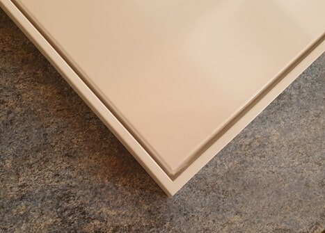 Painting panel with float frame